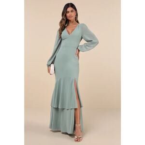 NWOT Lulus Tier Elegance Sage Brush Long Sleeve Tiered Maxi Dress Wedding Size M